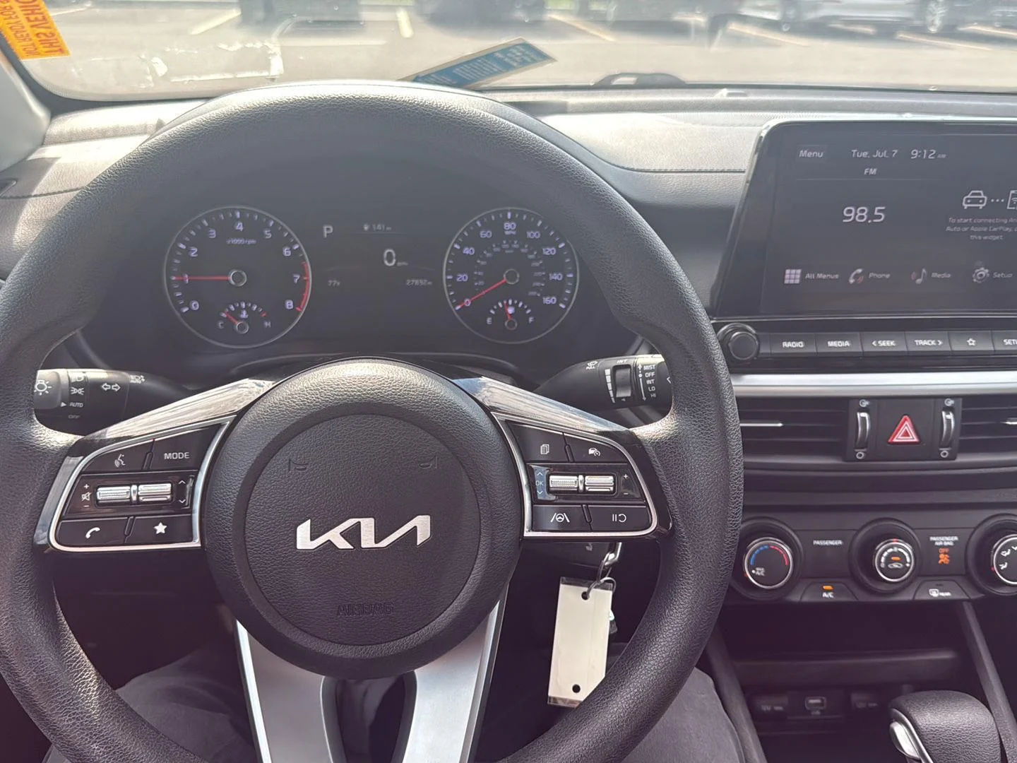 Used 2023 Gravity Gray Kia LXS image 6