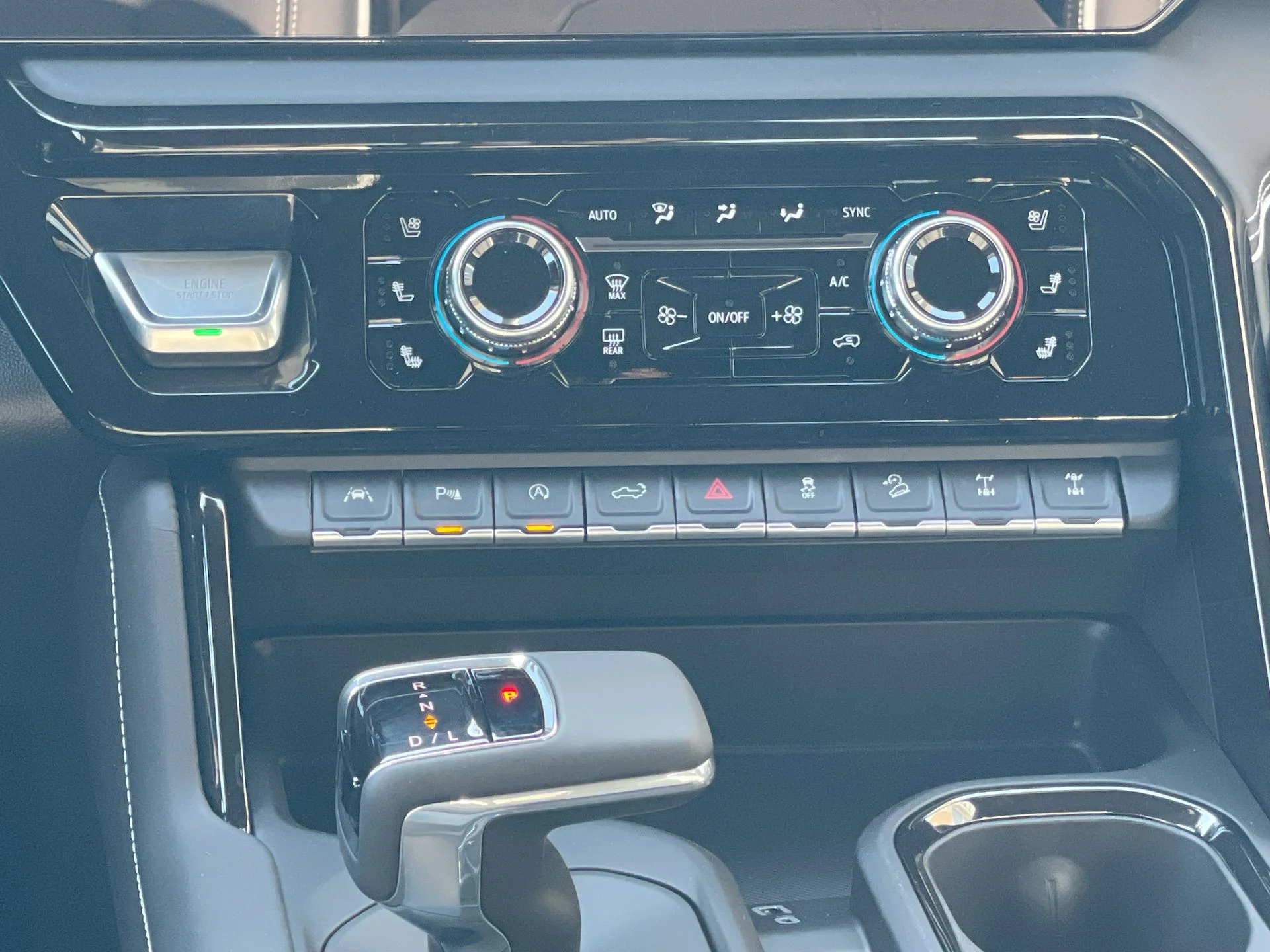 2026 GMC Sierra 1500 AT4X - Photo 67