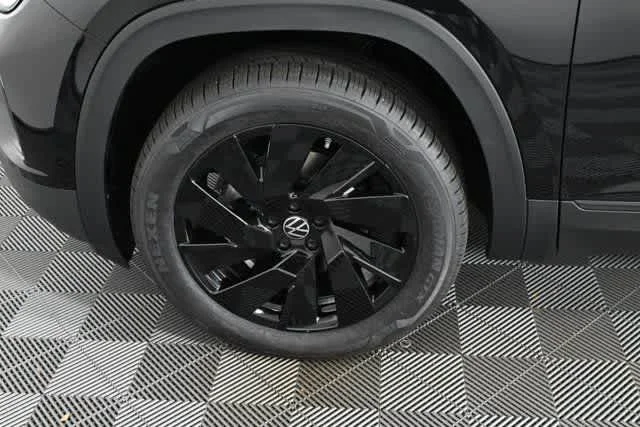 2026 Volkswagen Atlas Cross Sport SE w/Tech - Photo 7