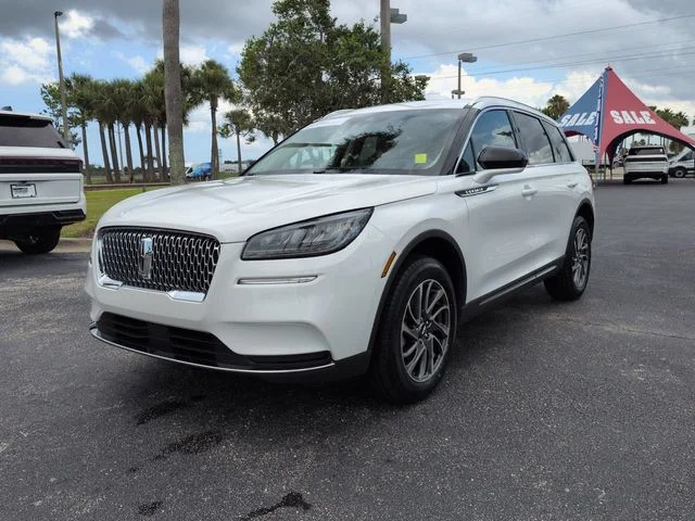 Certified Used 2021 Pristine White Lincoln Standard image 8