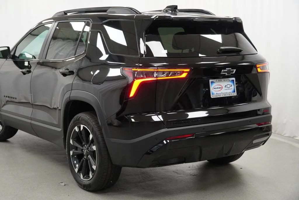 New 2027 Mosaic Black Metallic Chevrolet RS image 38