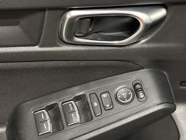 2023 Honda Civic LX - Photo 13