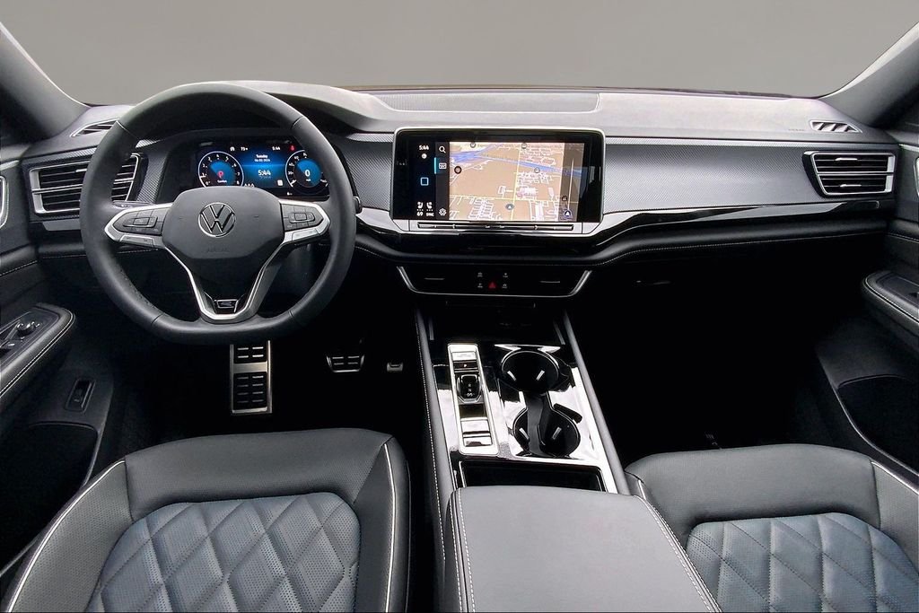 New 2026 White/off-white Volkswagen 2.0T SEL Premium R-Line image 5