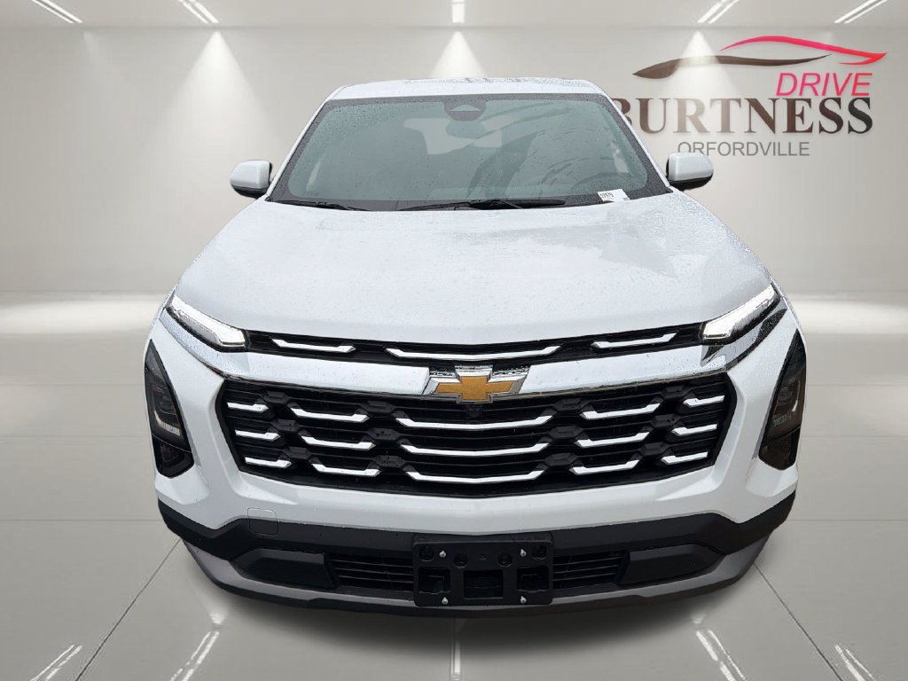 New 2027 Summit White Chevrolet LT image 3