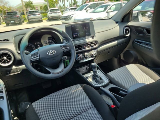 2023 Hyundai Kona SE - Photo 10