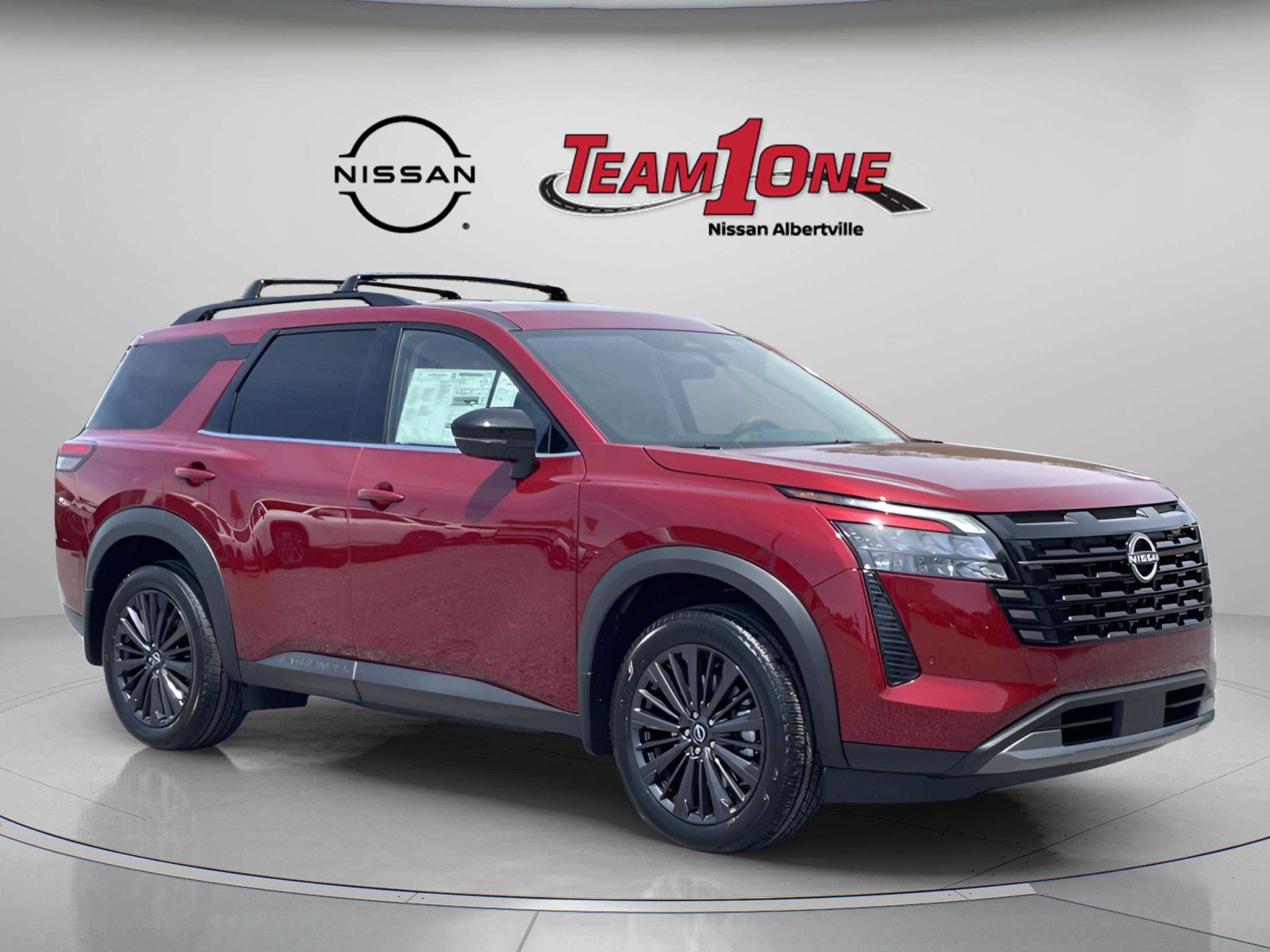 2026 Nissan Pathfinder SL 2WD's photo