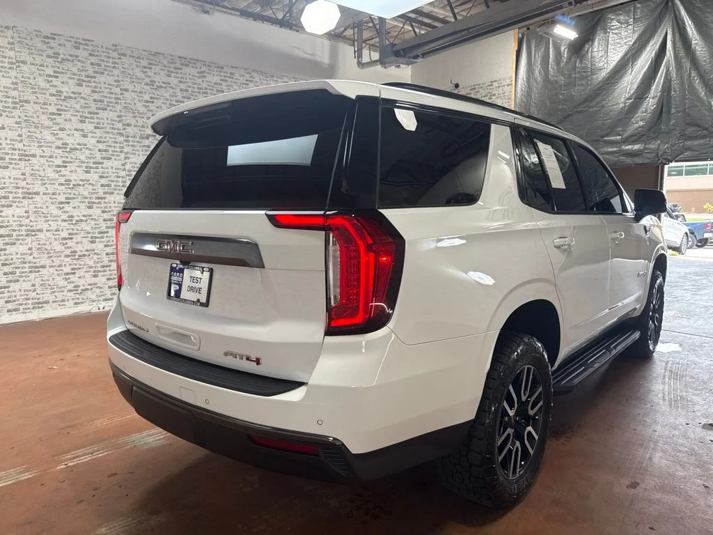 Used 2023 White GMC AT4 image 7