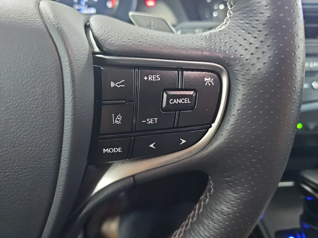 Used 2024 White Lexus 350 F Sport image 20