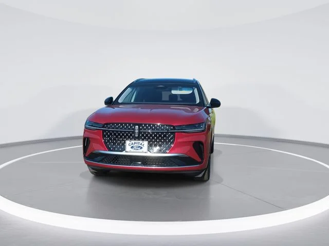 Used 2024 Red Lincoln Reserve image 3