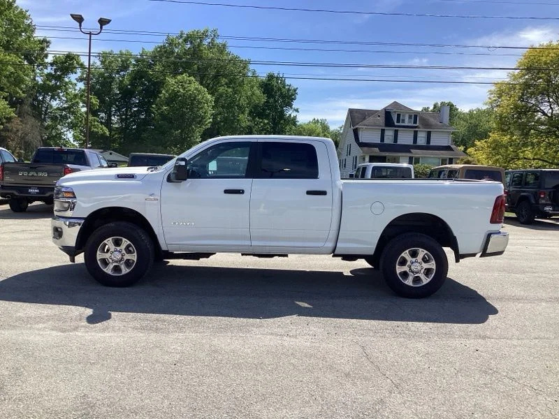 New 2026 Bright White Clear-Coat Exterior Paint RAM Big Horn image 4