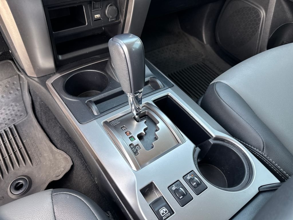 Used 2024 White Toyota SR5 Premium image 29