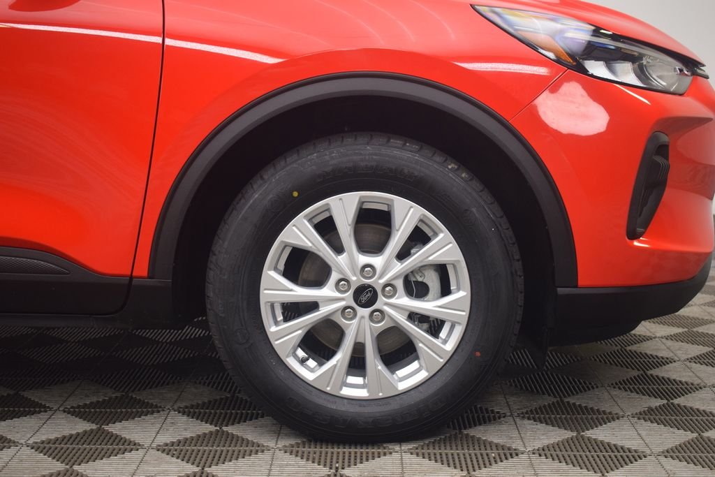 Used 2024 Race Red Ford Active image 31