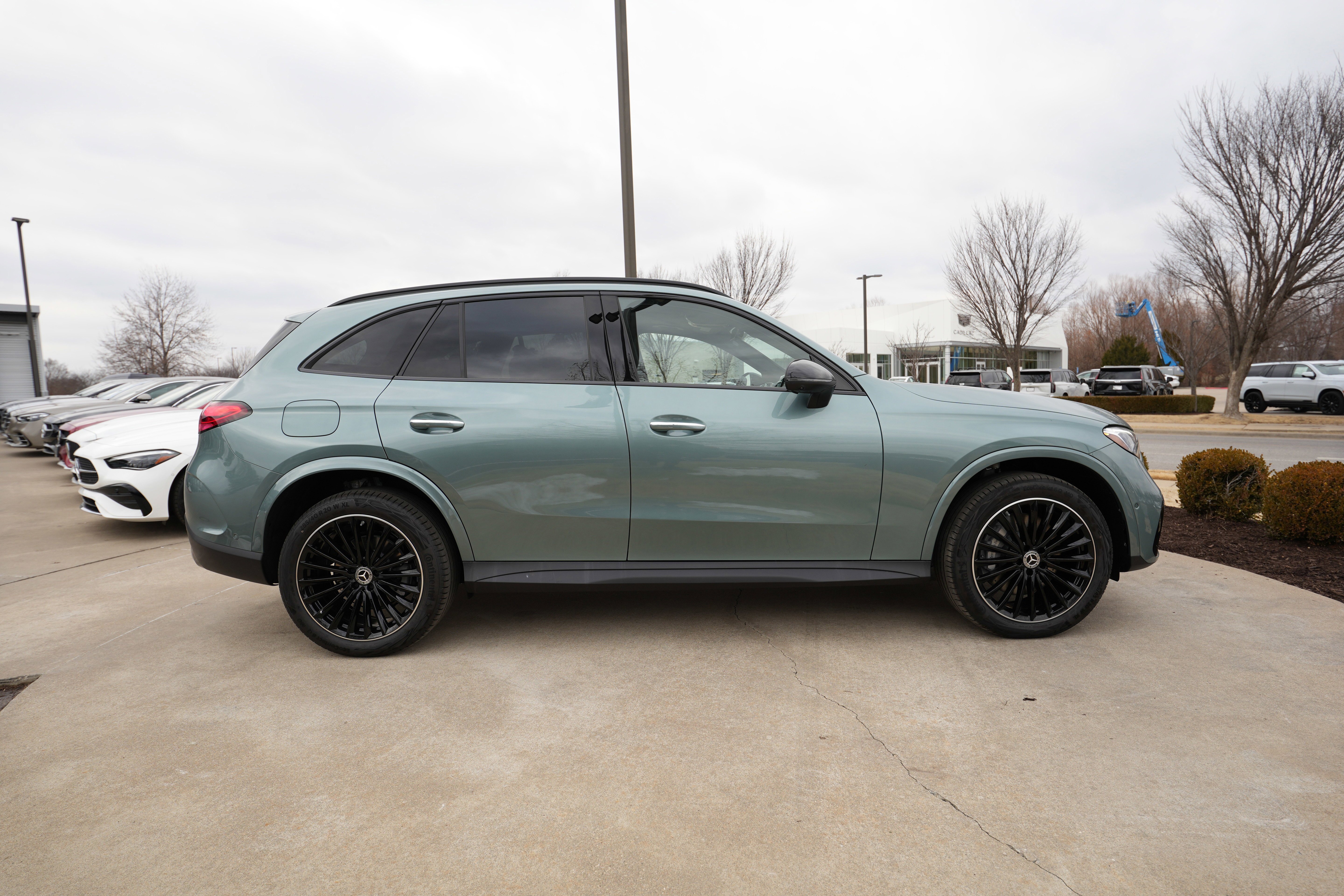 New 2026 Verde Silver Metallic Mercedes-Benz GLC 300 image 9