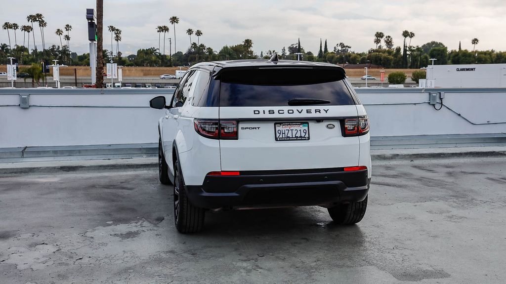 Used 2023 Fuji White Land Rover S image 7