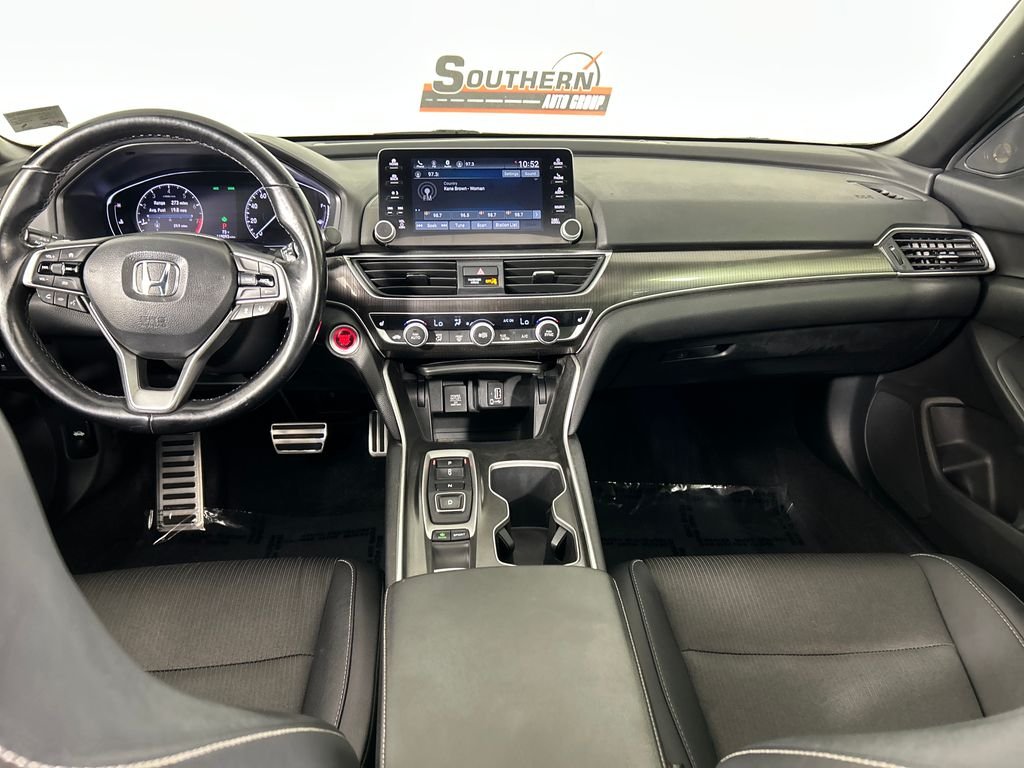 Used 2020  Honda Sport 2.0T image 17