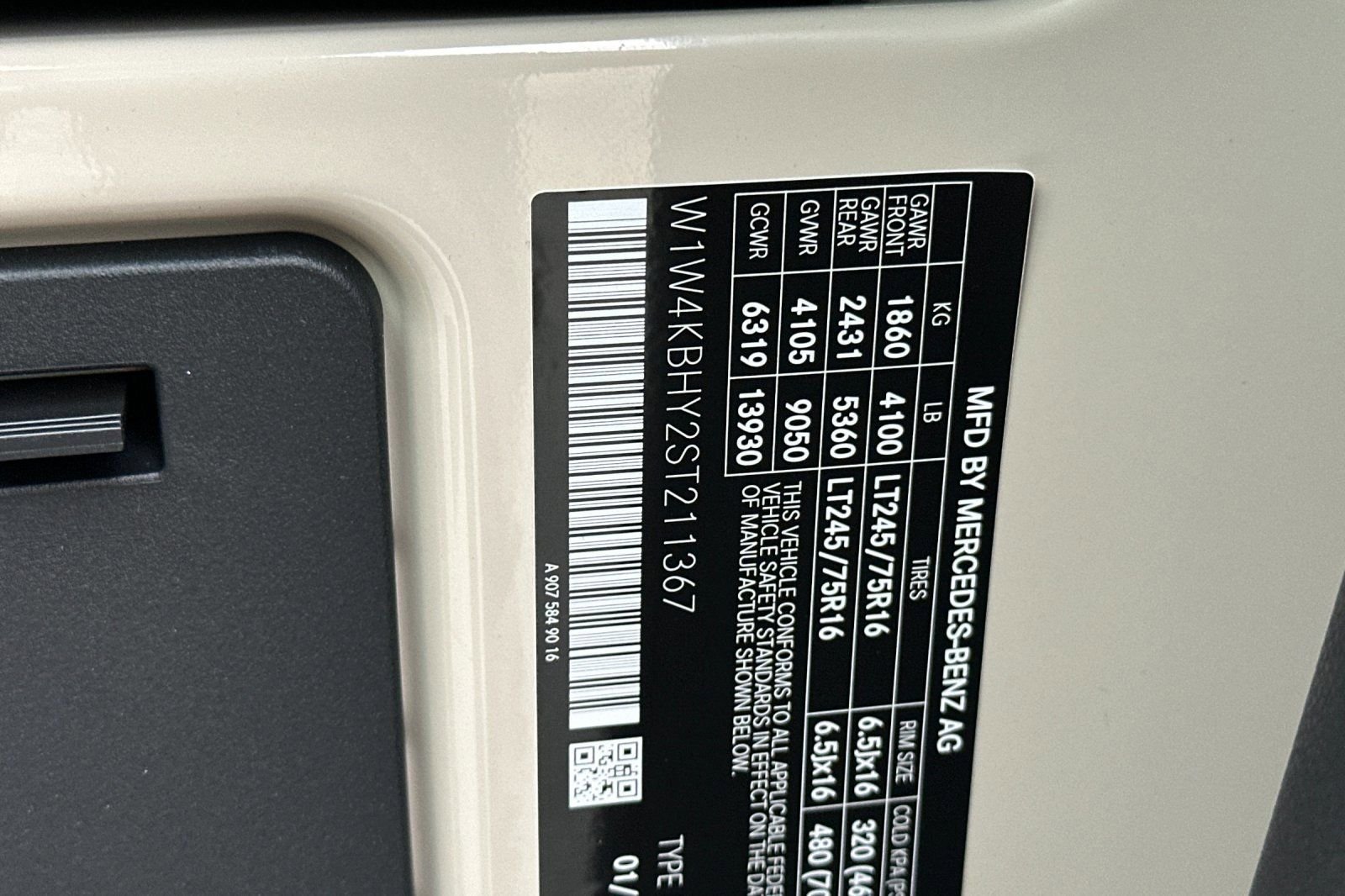 2025 Mercedes-Benz Sprinter Crew Van Base - Photo 28