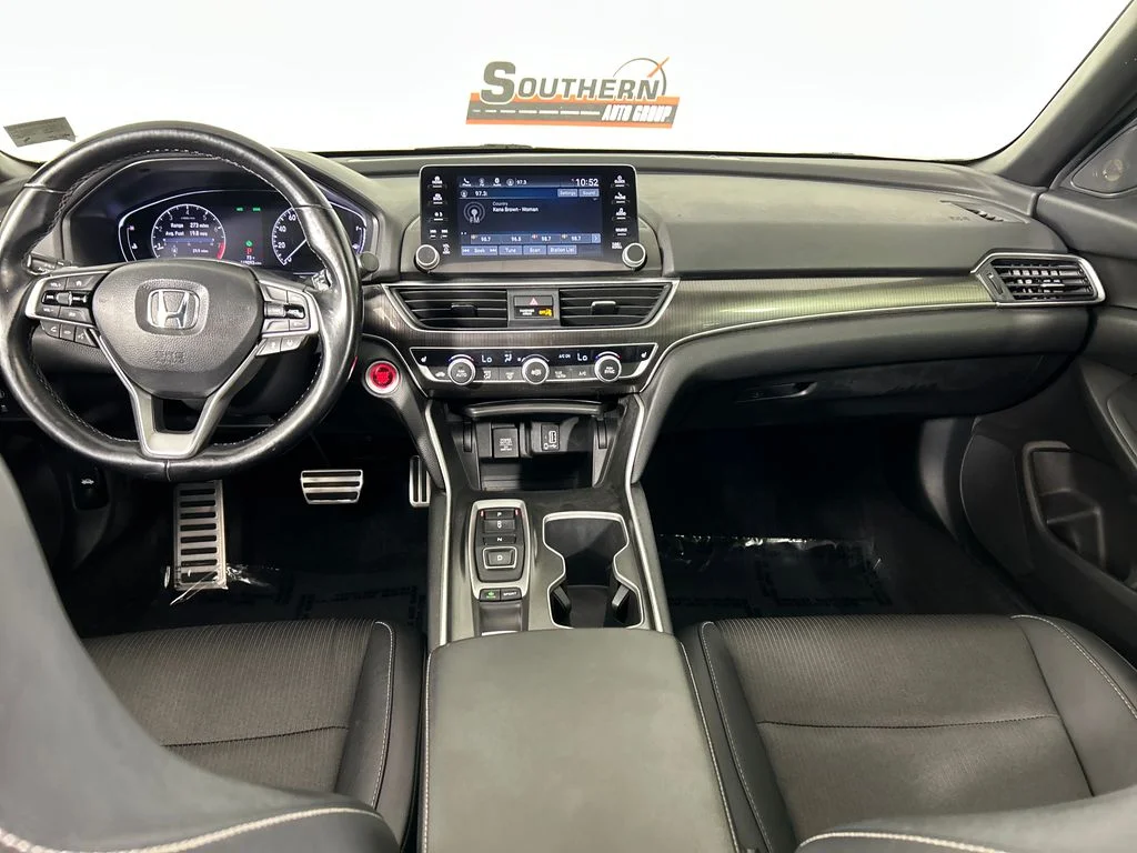 Used 2020  Honda Sport 2.0T image 17
