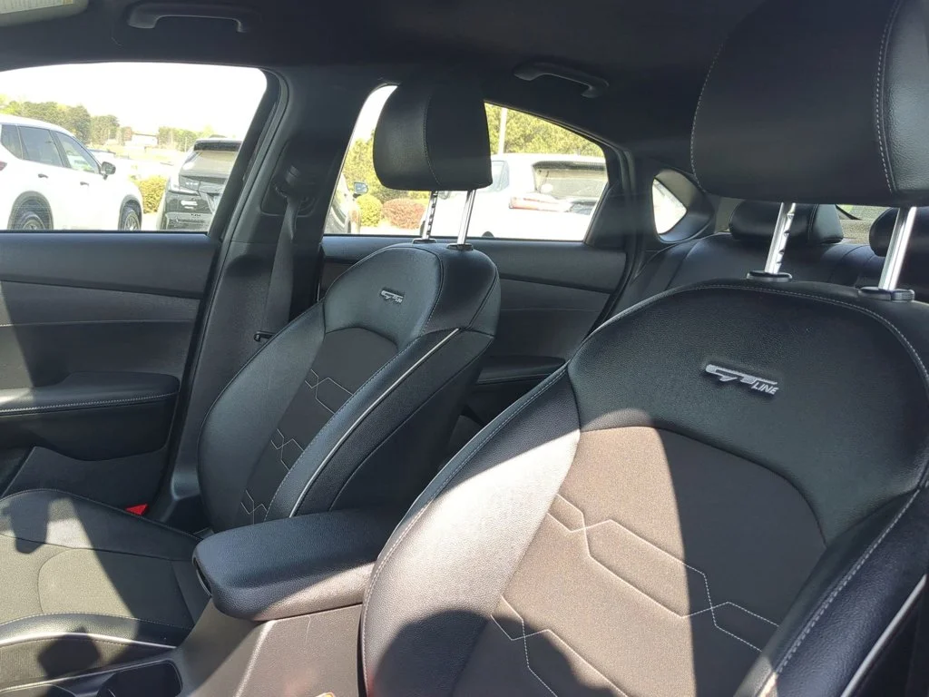 Used 2024 Aurora Black Kia GT-Line image 14