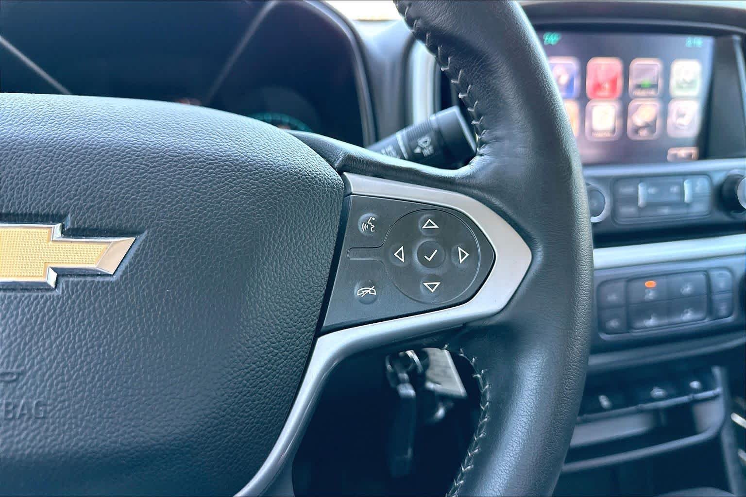 Used 2016 Summit White Chevrolet 2WD LT image 25