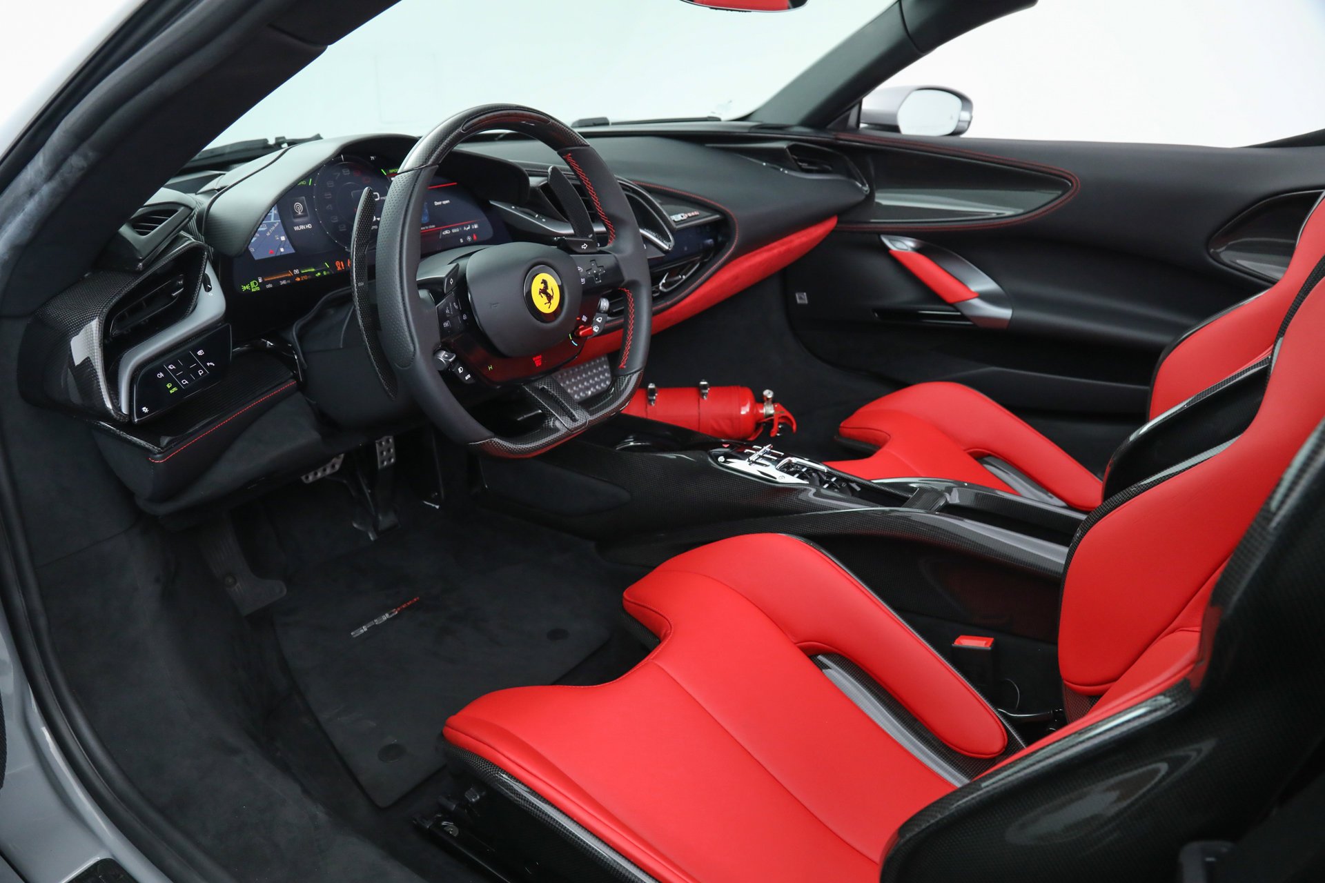 2025 Ferrari SF90 Spider photo 2