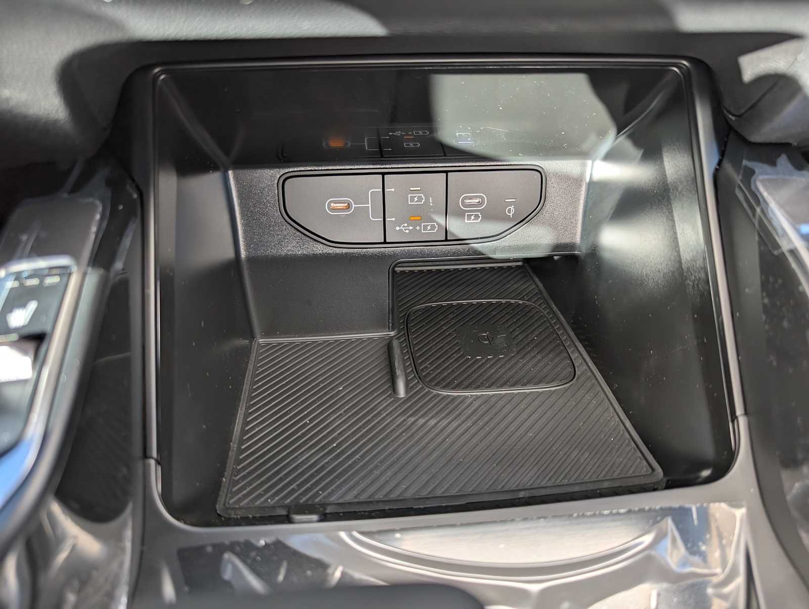 2026 Kia Sorento S - Photo 27