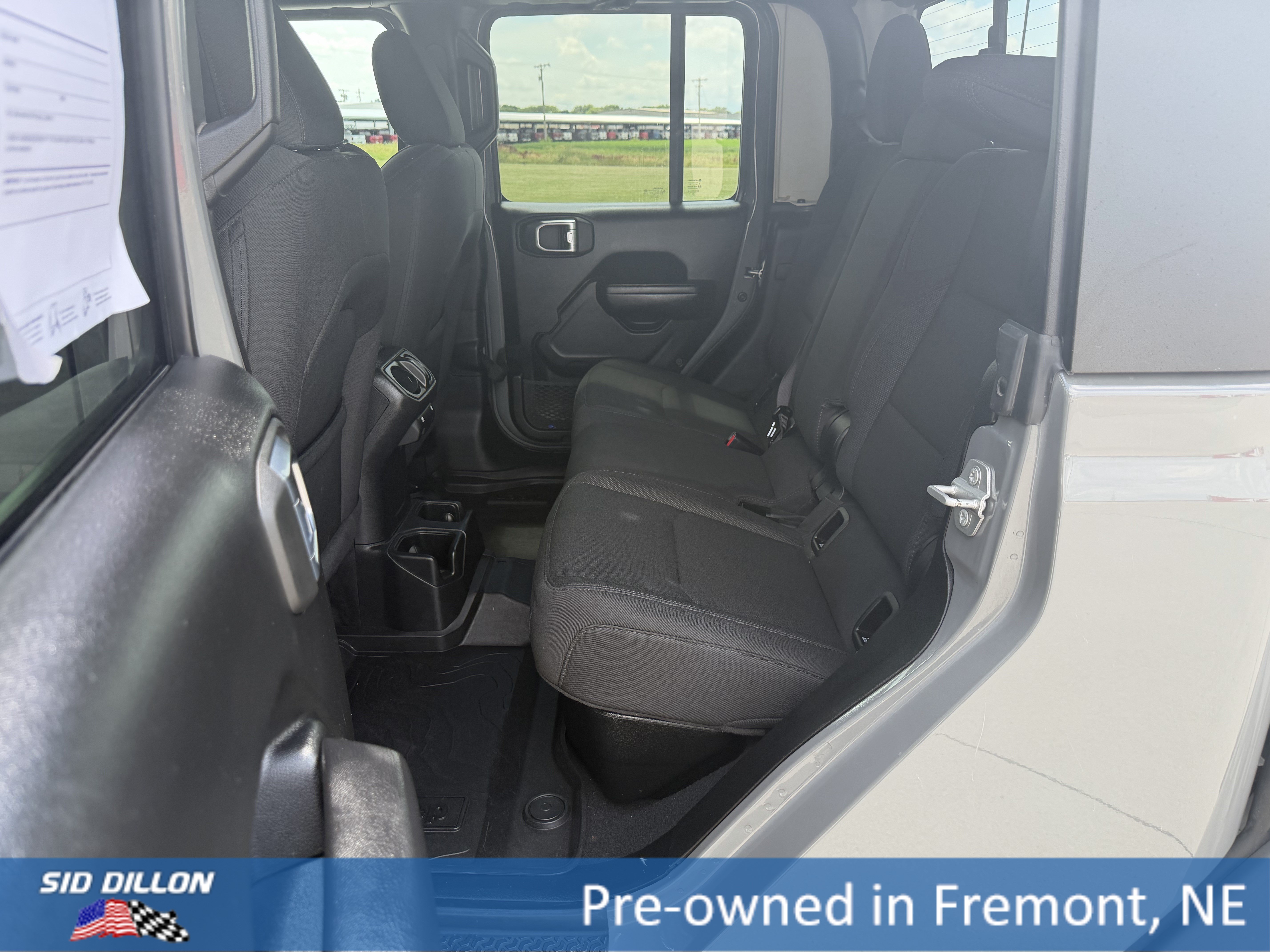 Used 2021 Sting-Gray Clearcoat Jeep Sport S image 8