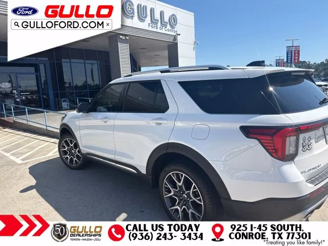 Used 2025 White Metallic Ford Platinum image 4