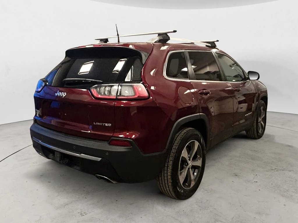 Used 2019 Velvet Red Pearlcoat Jeep Limited 4x4 image 6