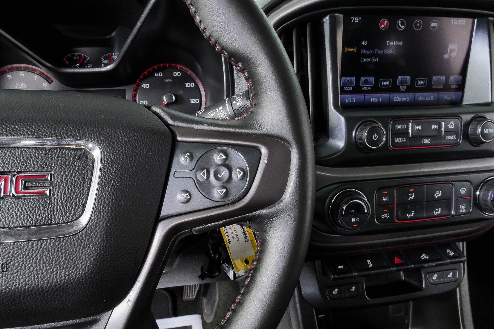 Used 2016 CYBER GRAY METALLIC GMC 4WD SLE image 10