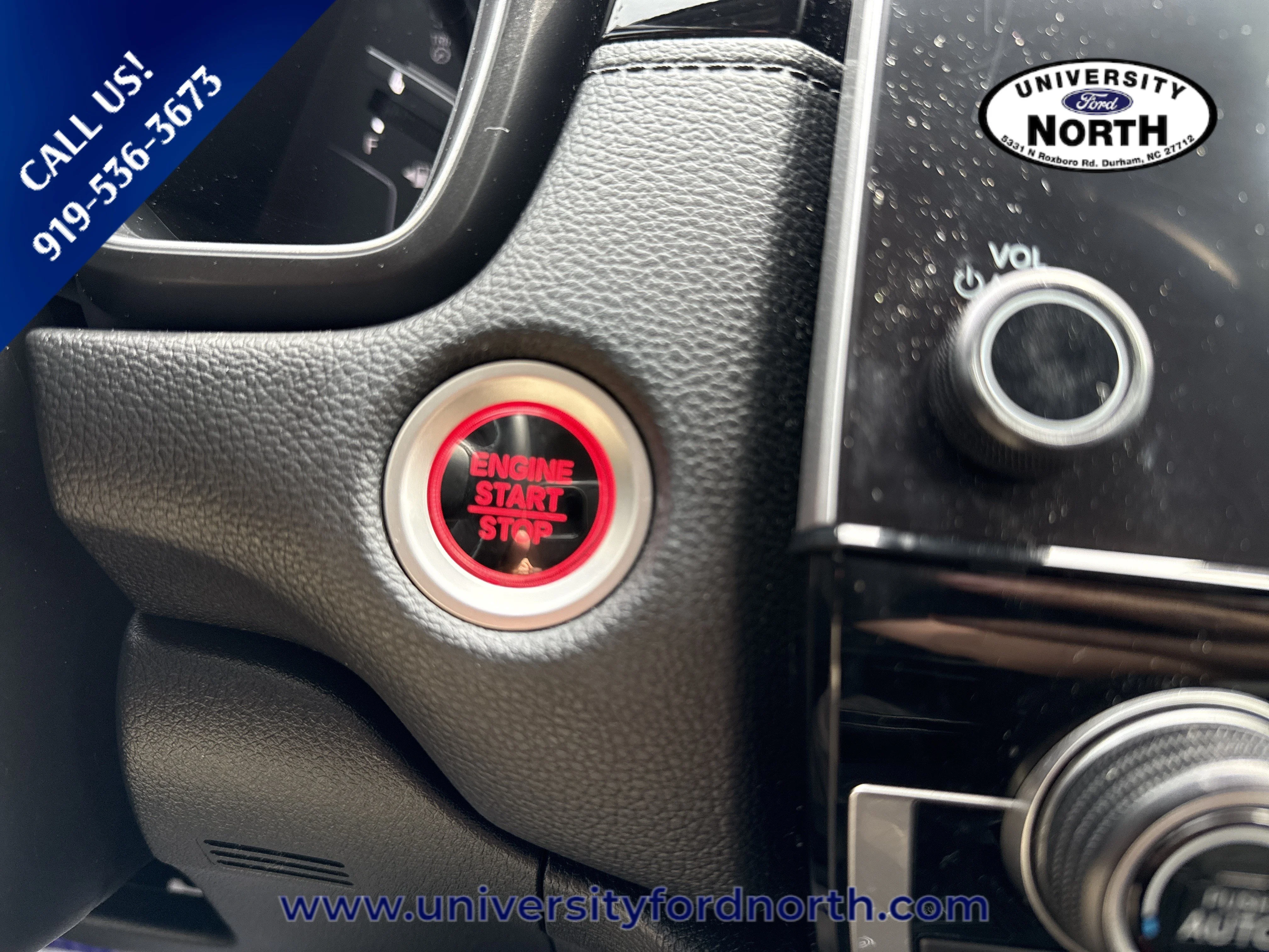 Used 2022 Lunar Silver Metallic Honda Touring image 22