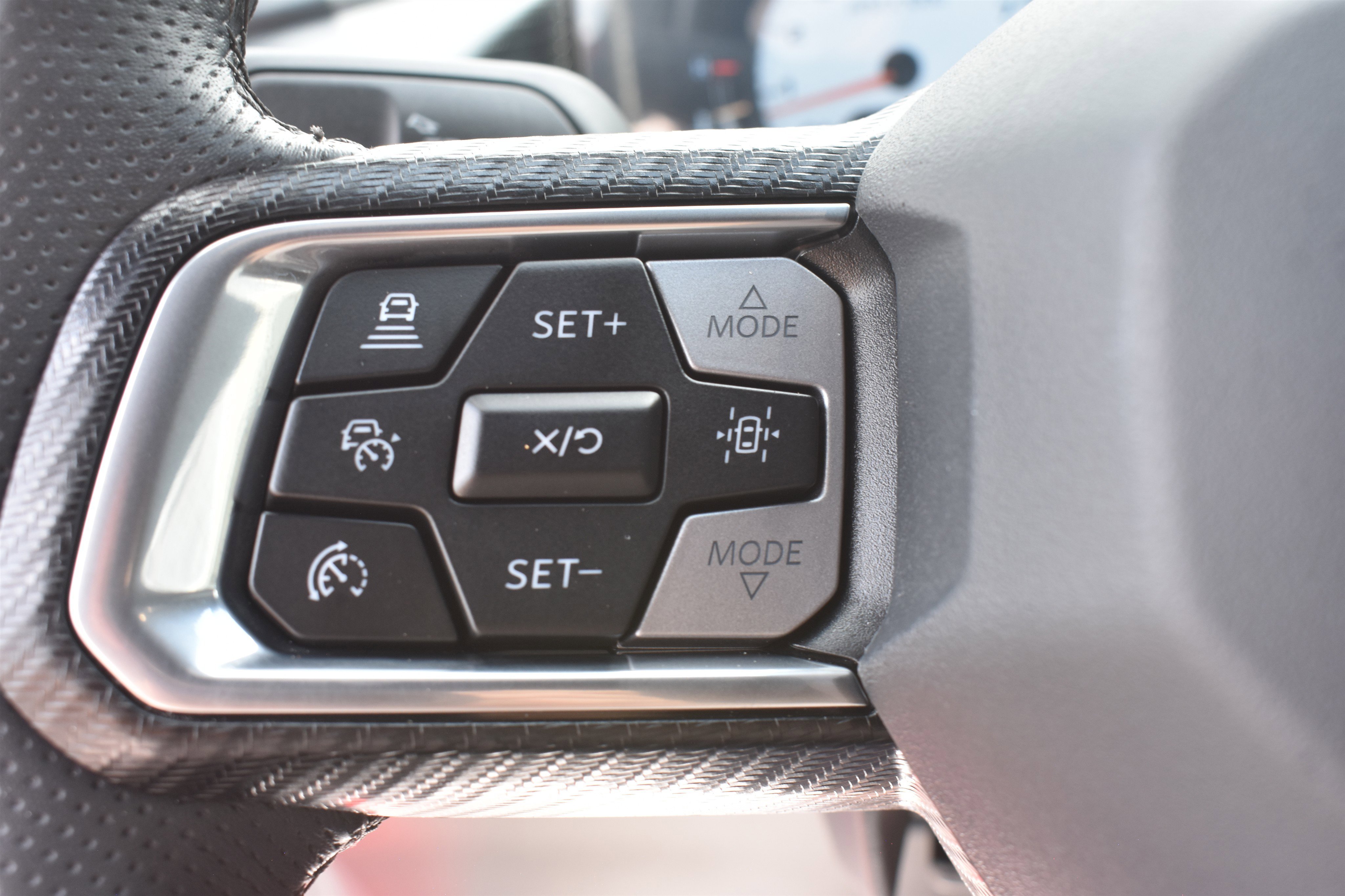 Used 2025 Red Ford GT image 18