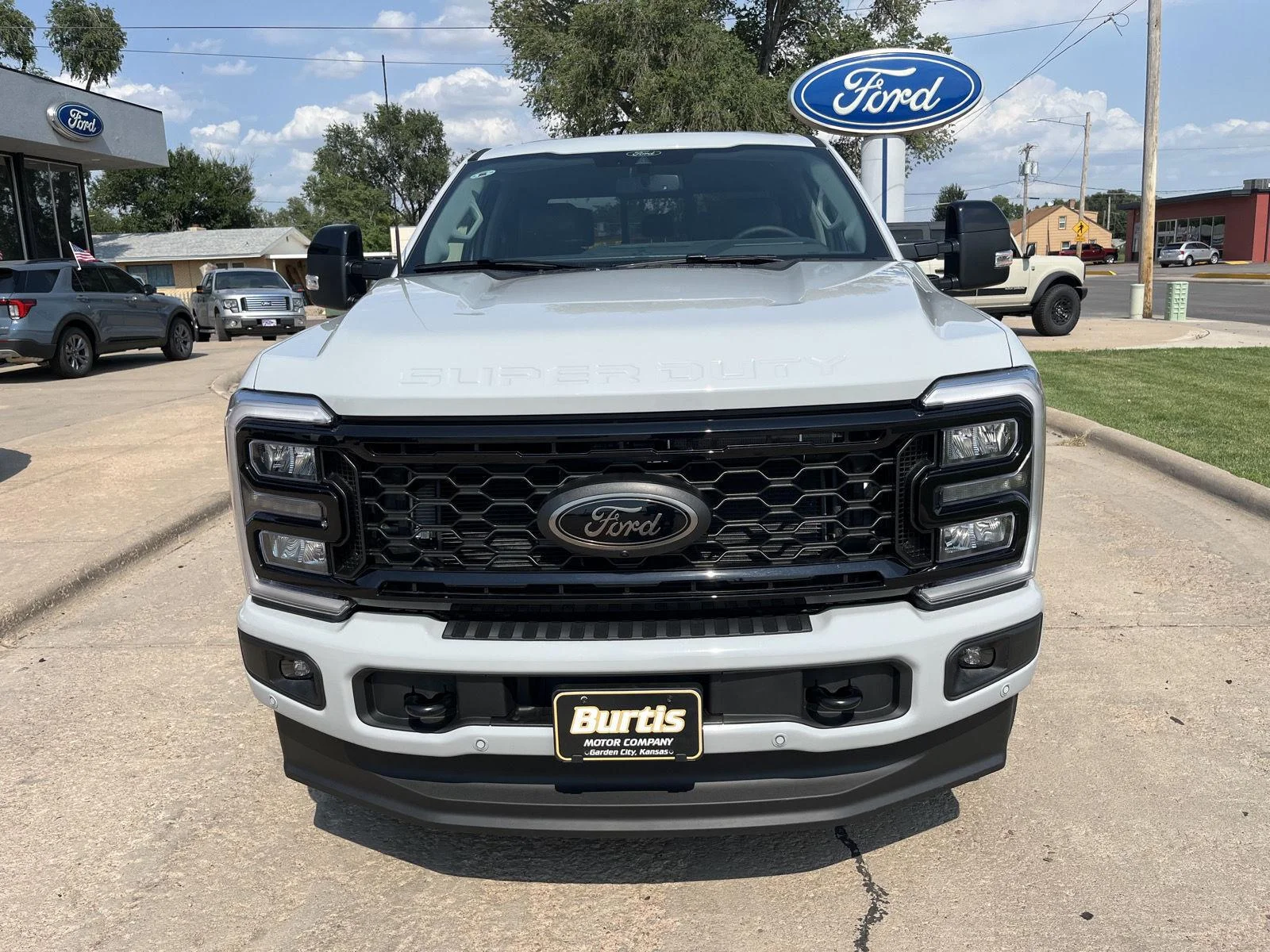 New 2026 Avalanche Ford F-250® Lariat® image 3
