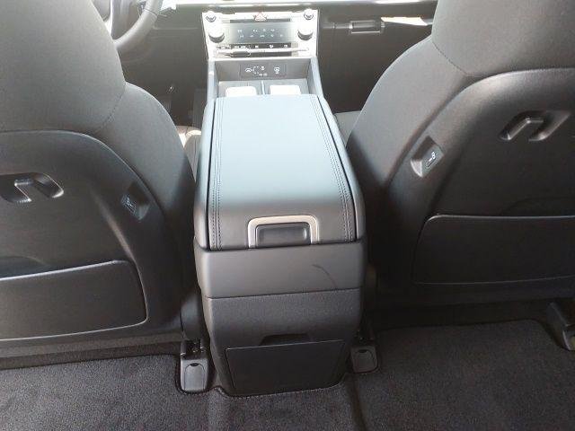 New 2026 Gray Hyundai SE image 28