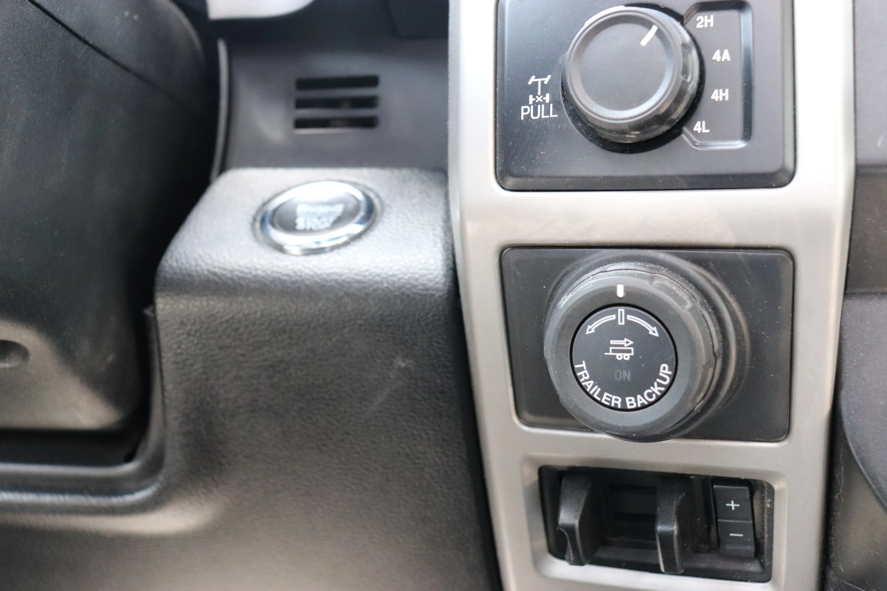 Certified Used 2019 Black Ford Lariat 4WD SuperCrew 5.5