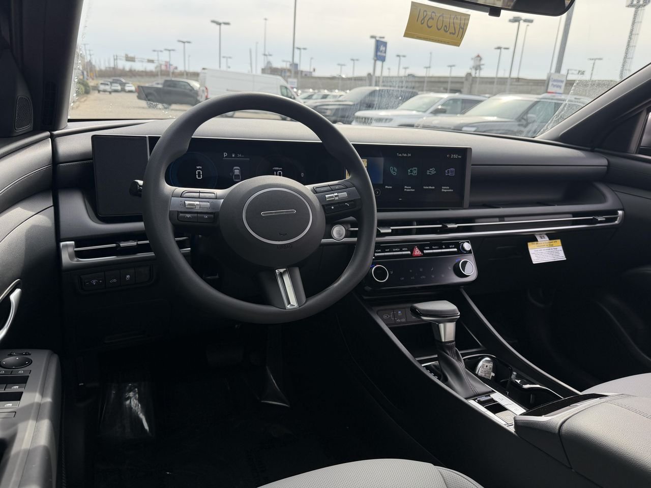 New 2026 Phantom Black Hyundai SEL AWD image 25