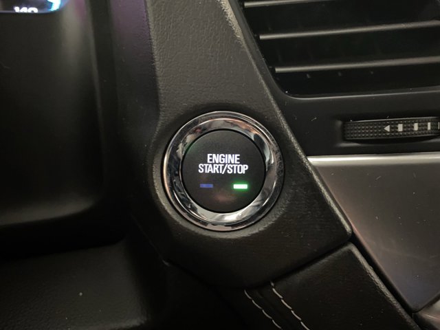 Used 2020 Iridescent Pearl Tricoat Chevrolet Premier image 17