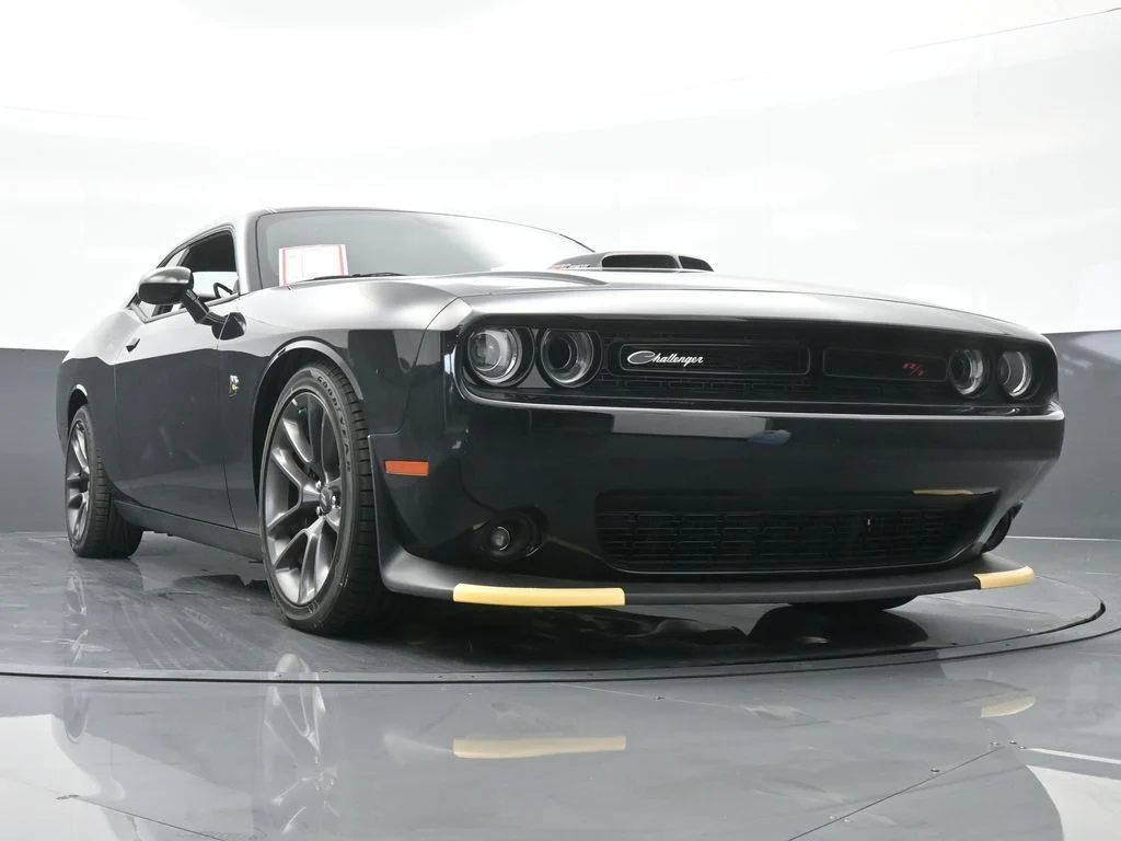 Used 2022 Pitch Black Clearcoat Dodge R/T Scat Pack image 56