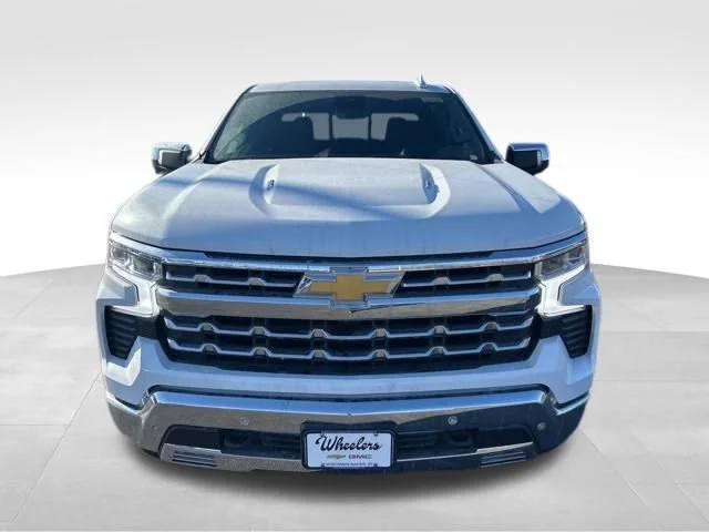 2026 Chevrolet Silverado 1500 LTZ - Photo 8