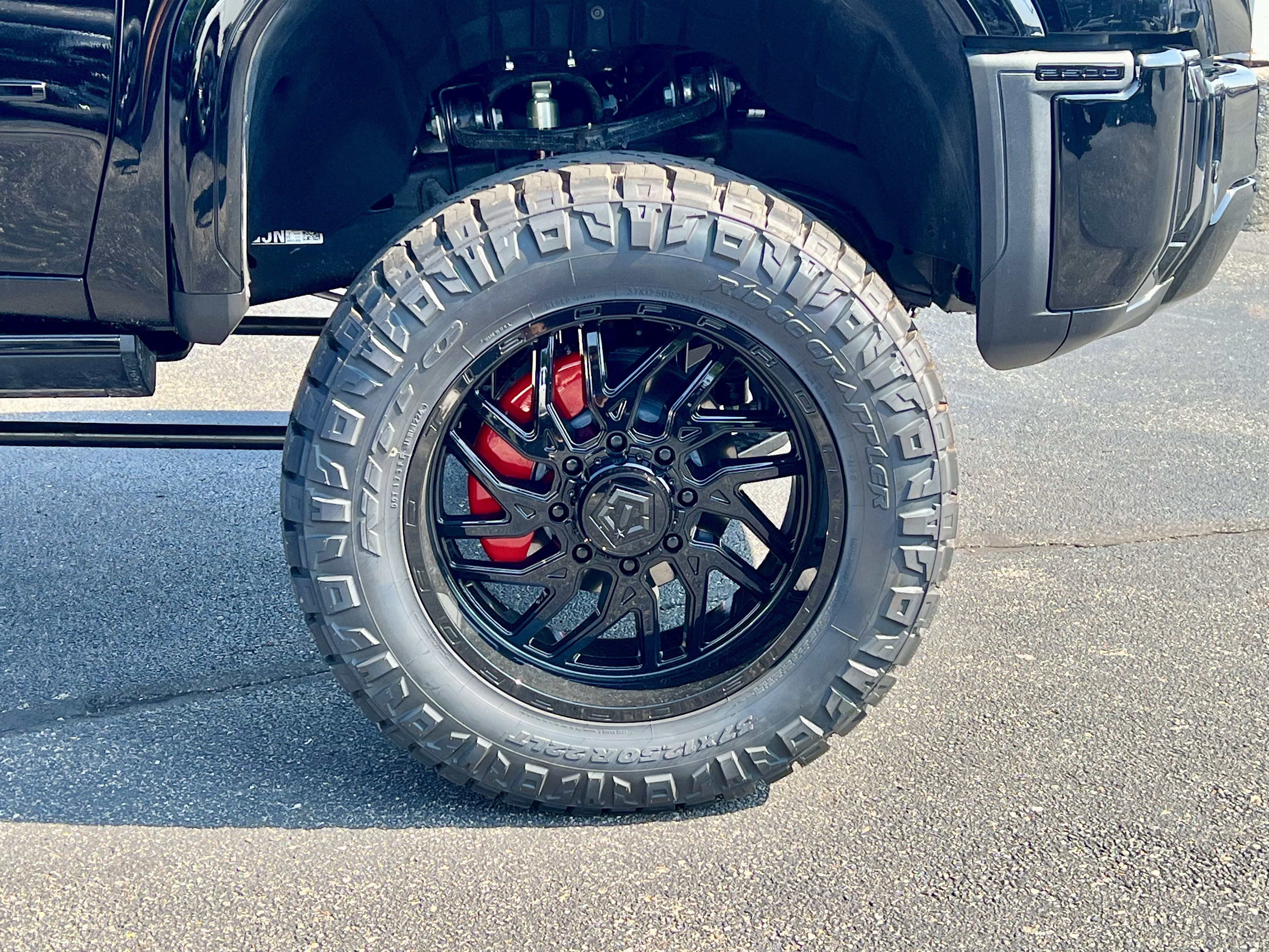 New 2026 Onyx Black GMC Denali image 37