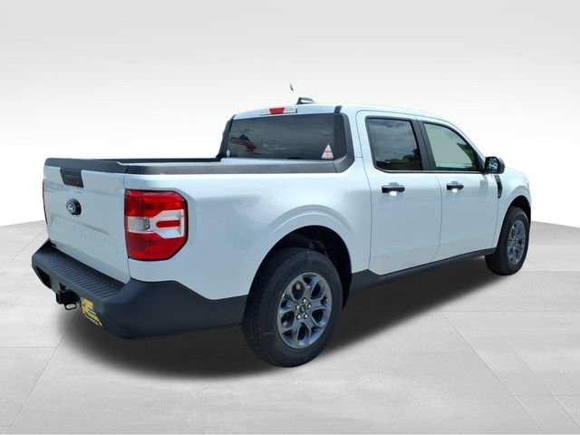 New 2026 Oxford White Ford XLT image 10