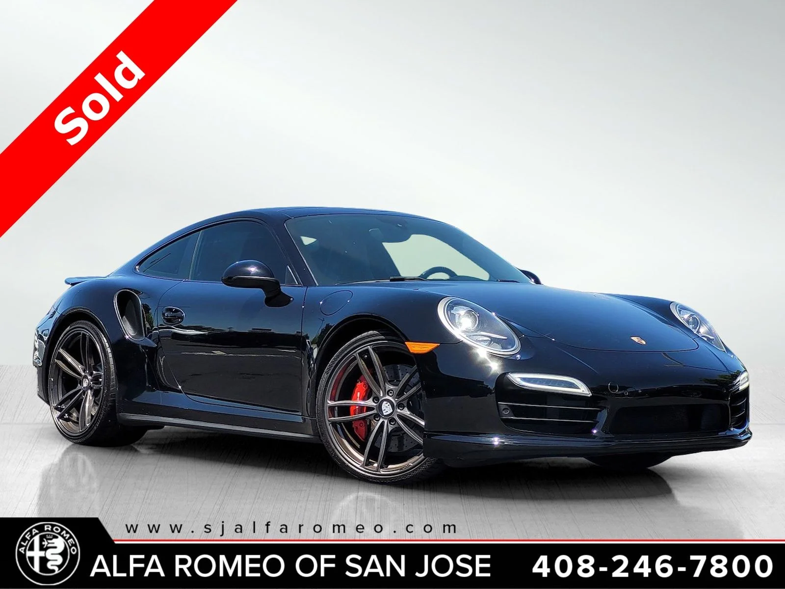 2014 Porsche 911 Turbo Coupe's photo