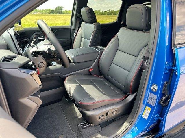 2025 Chevrolet Silverado EV RST - Photo 17