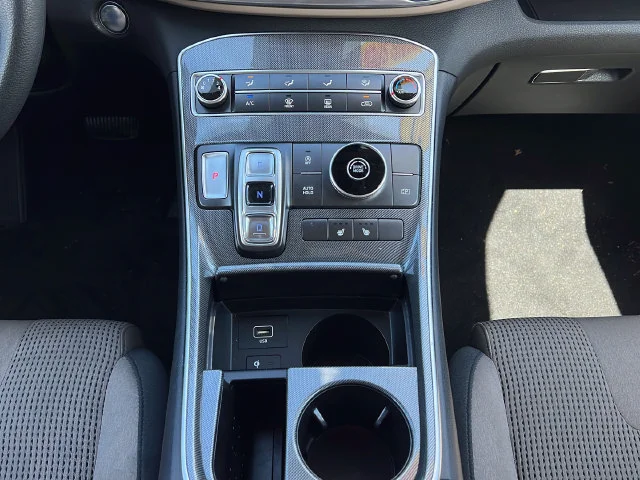 Used 2022 Gray Hyundai SEL image 18