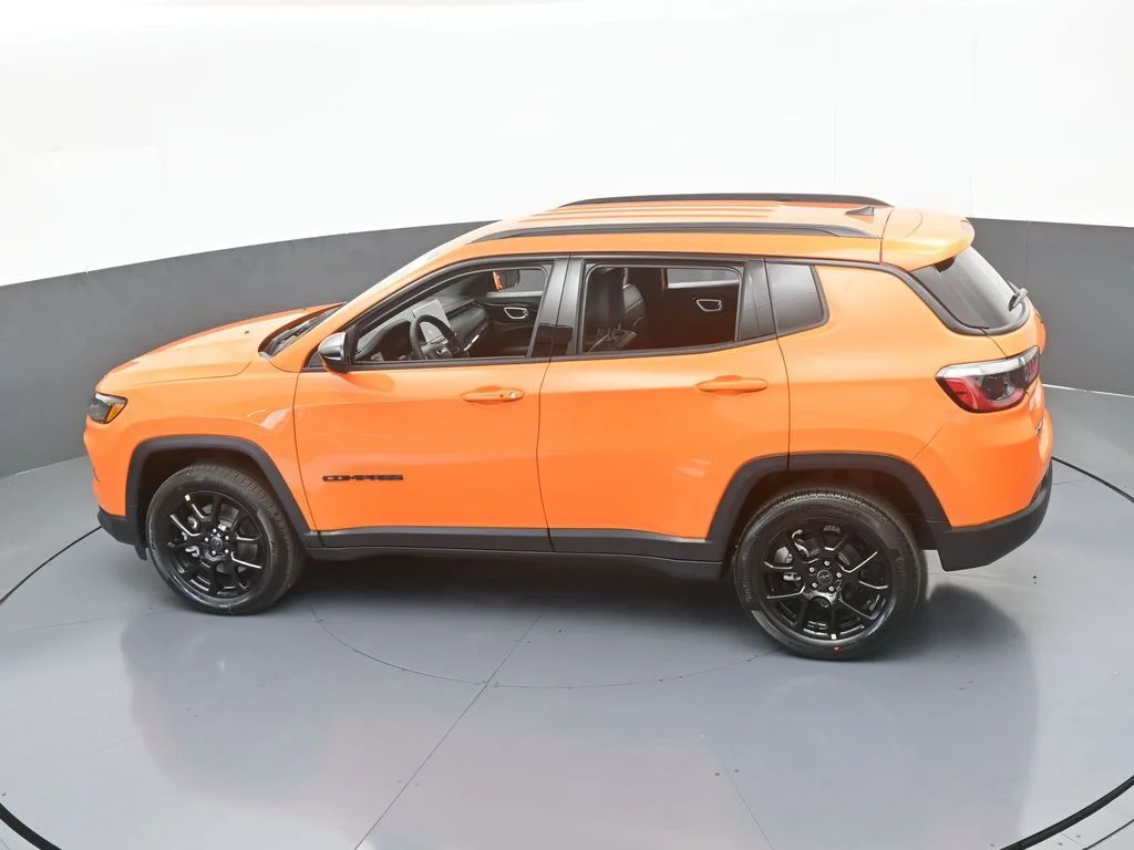 New 2026 Joose (DISC) Jeep Latitude image 41