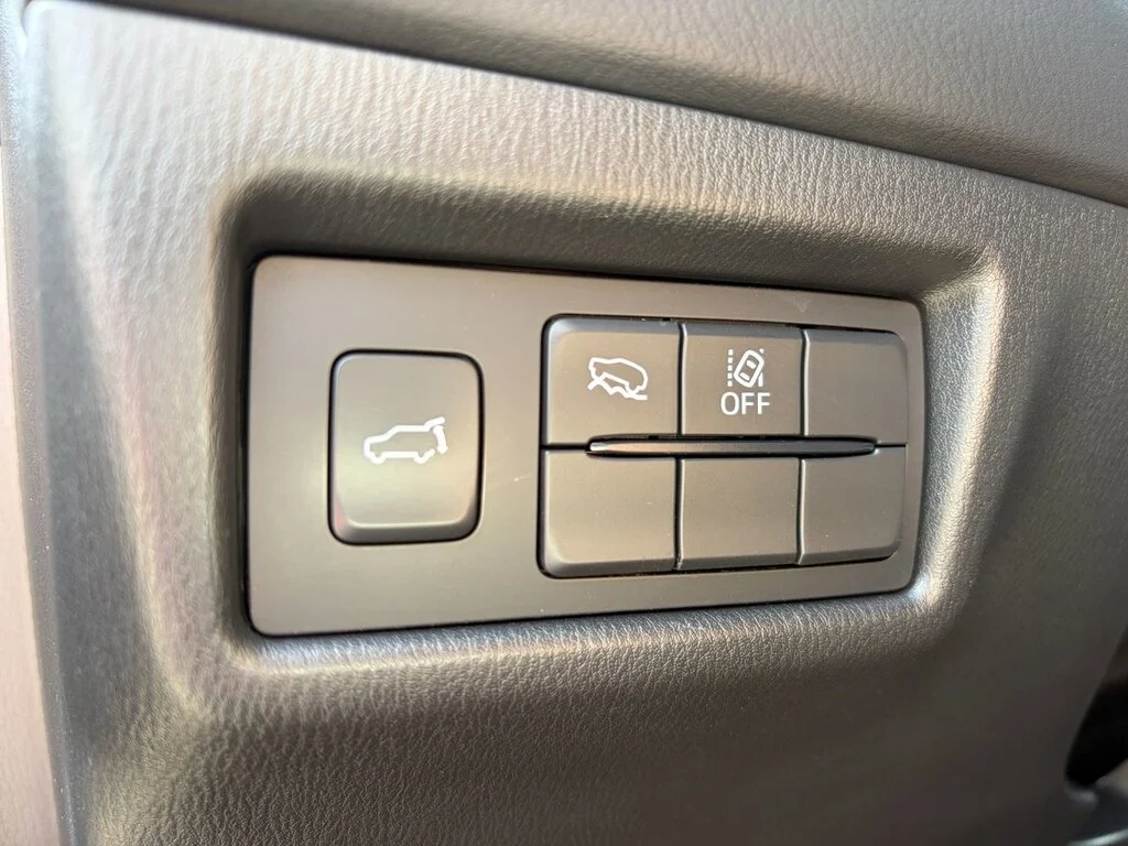 Used 2022  Mazda GS AWD at image 22