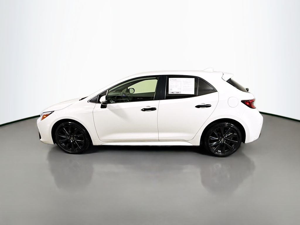 Used 2024 Ice Cap Toyota XSE image 4