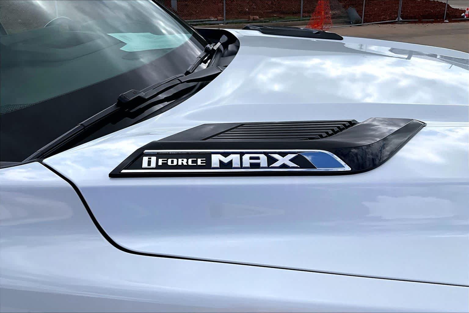 Used 2024 Wind Chill Pearl Toyota Platinum Hybrid image 31
