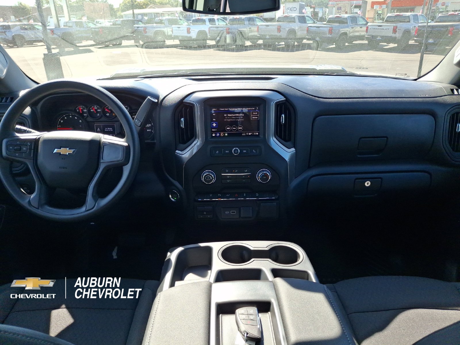 2026 Chevrolet Silverado 2500 HD Custom - Photo 9