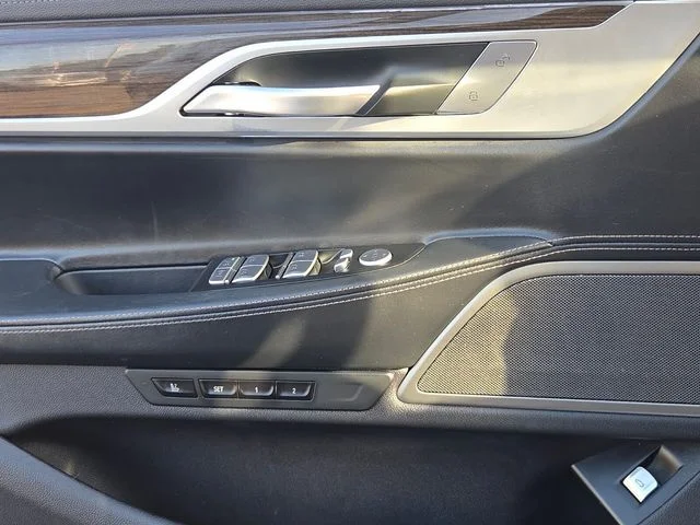 Used 2020 Gray BMW 740i image 29
