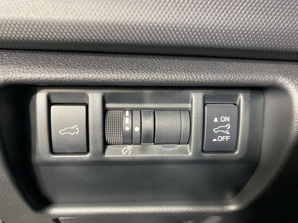 2025 Subaru Forester Touring - Photo 27